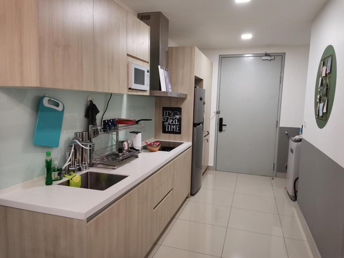 Hijau Geniehome 2Br1Studio Free 99Mbps Wifi And Carpark At Utropolis Shah Alam Exterior foto