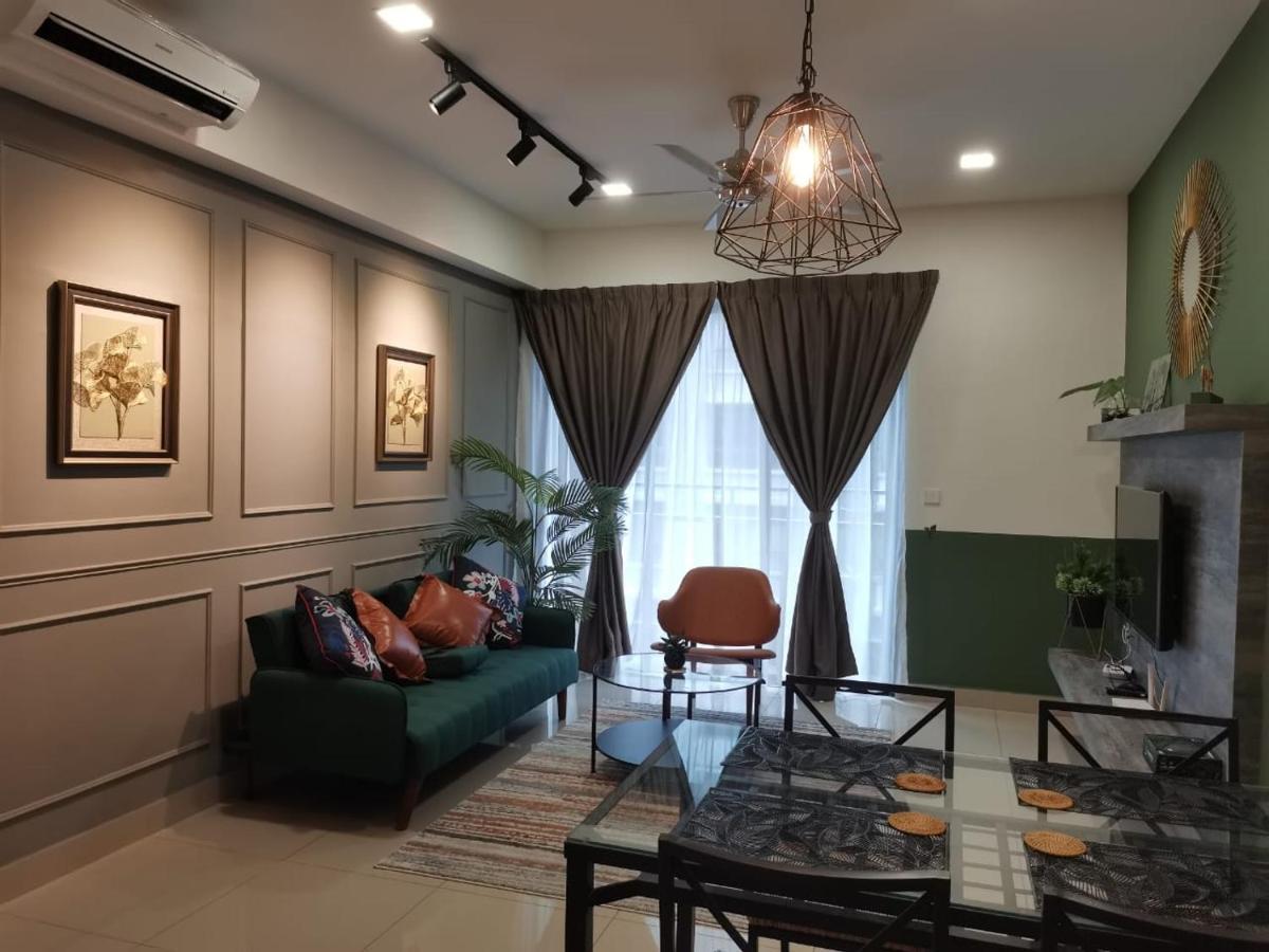 Hijau Geniehome 2Br1Studio Free 99Mbps Wifi And Carpark At Utropolis Shah Alam Exterior foto