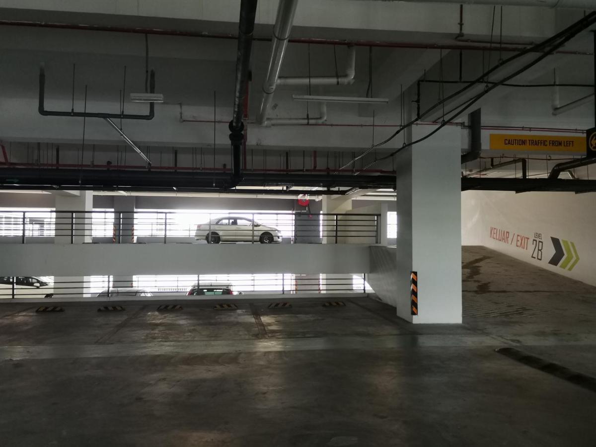 Hijau Geniehome 2Br1Studio Free 99Mbps Wifi And Carpark At Utropolis Shah Alam Exterior foto